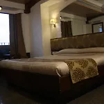 Hotel Karl Residency